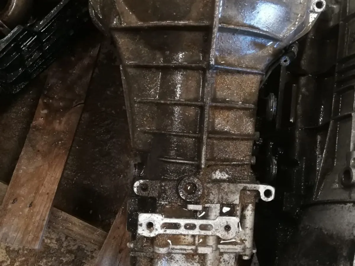 DESPIECE COMPLETO MERCEDES BENZ w210 E230 Manual