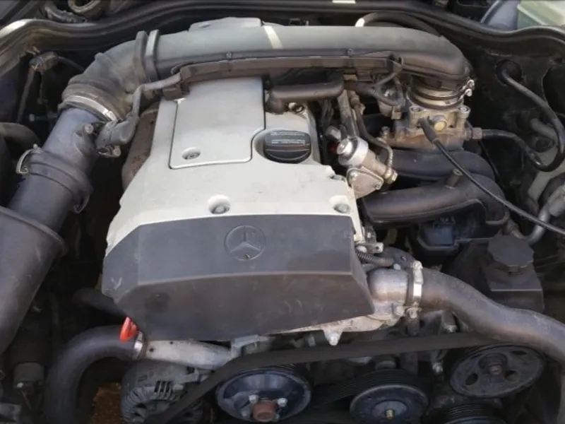 MERCEDES-BENZ - E200 W210 ELEGENCE MANUAL