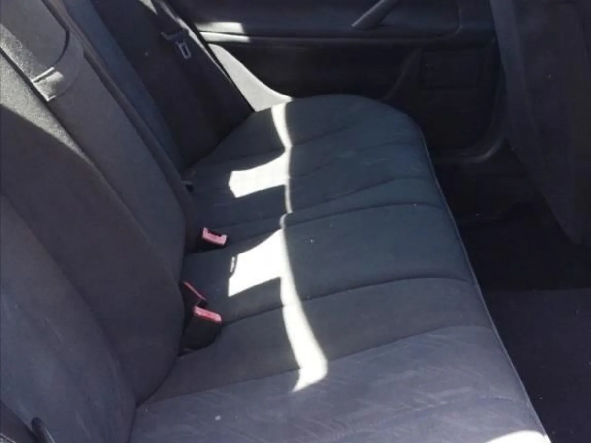 MERCEDES-BENZ - E200 W210 ELEGENCE MANUAL