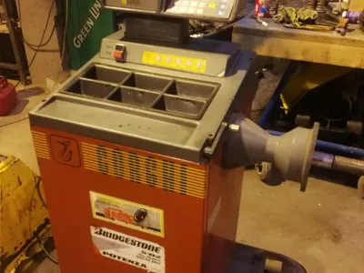 EQUILIBRADORA PROFESIONAL CORGHI EH-82 OCASION