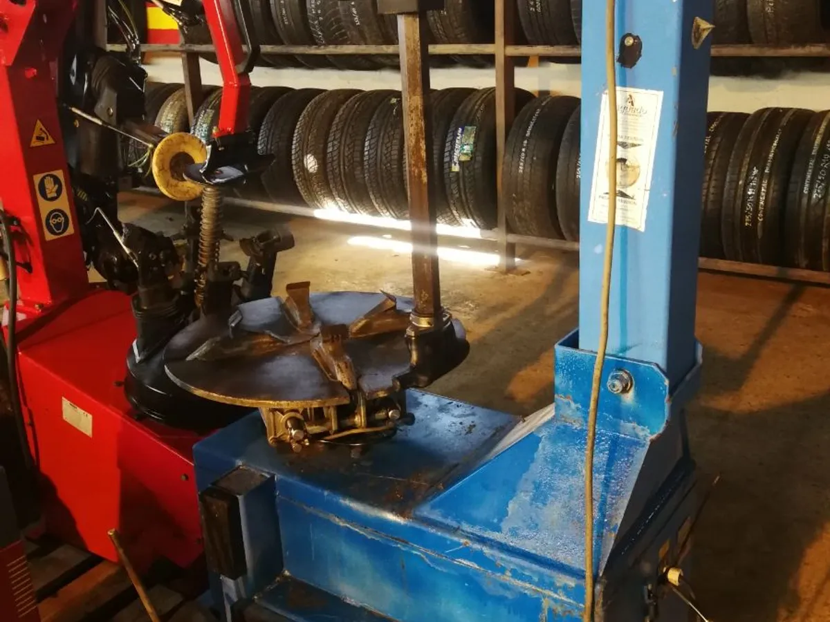 DESMONTADORA PROFESIONAL FAIP F40 220/380vol.