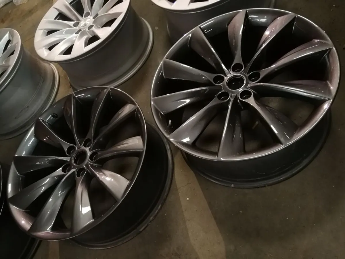 LLANTAS ORIGINALES TESLA 21"TURBINE DOBLE MEDIDA