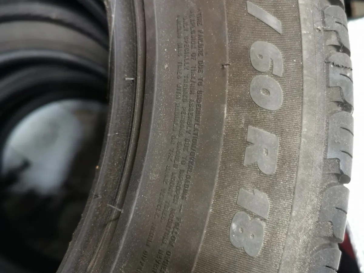 JUEGO MICHELIN LATITUDE TOUR HP 235/60R18. OCASION