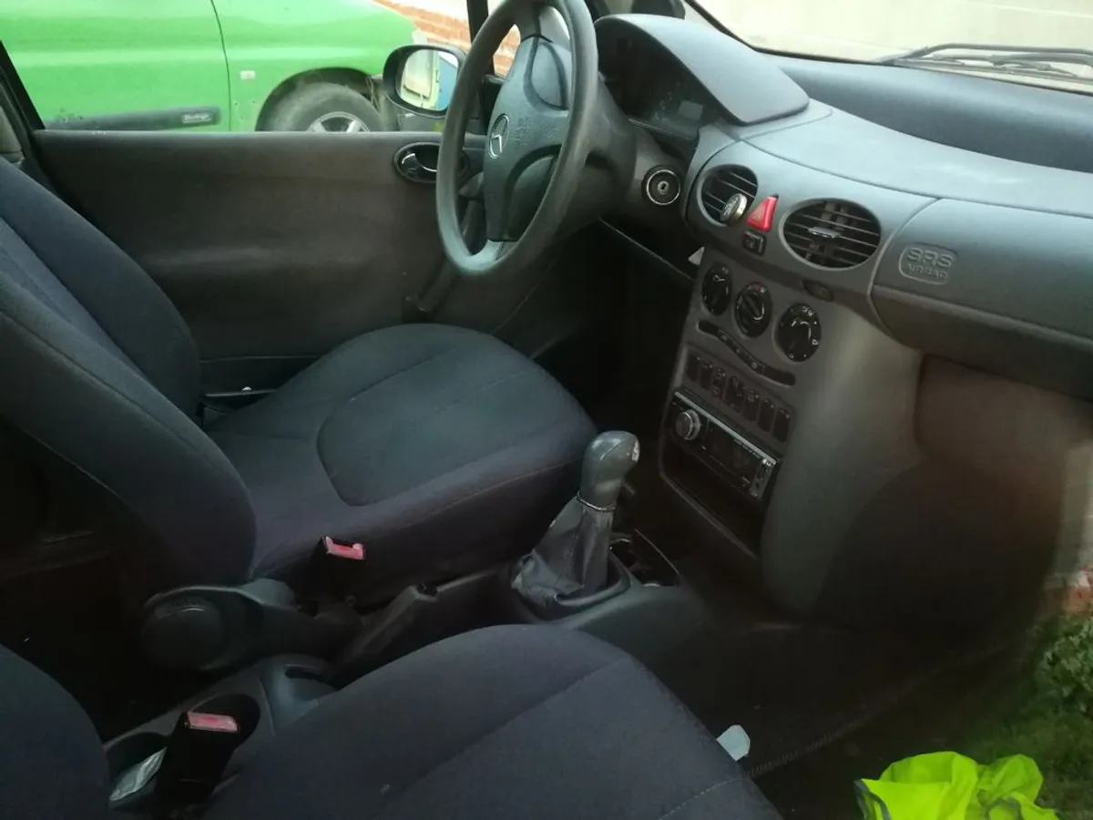 MERCEDES BENZ A160 ELEGANCE Manual