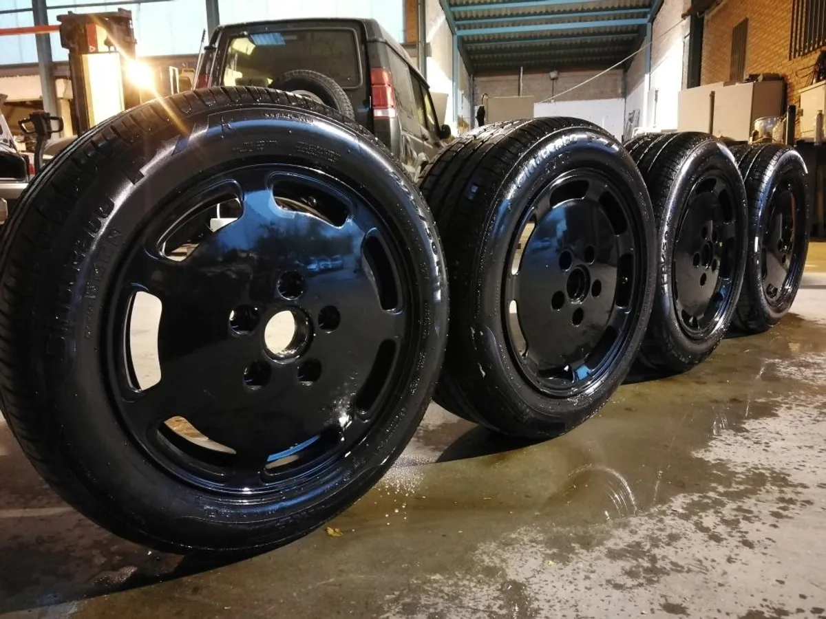 LLANTAS 16x7" PORSCHE 928 S4 GOMAS PIRELLI NUEVAS