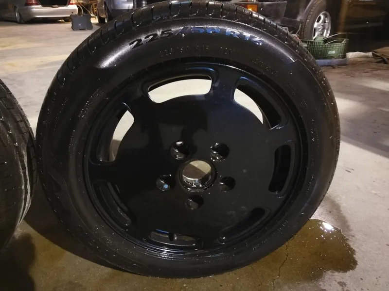 LLANTAS 16x7" PORSCHE 928 S4 GOMAS PIRELLI NUEVAS