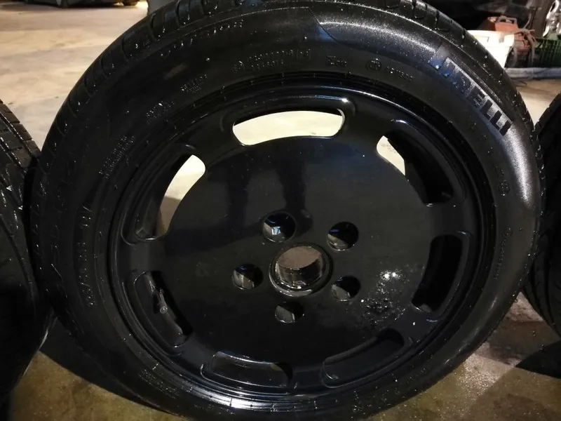 LLANTAS 16x7" PORSCHE 928 S4 GOMAS PIRELLI NUEVAS