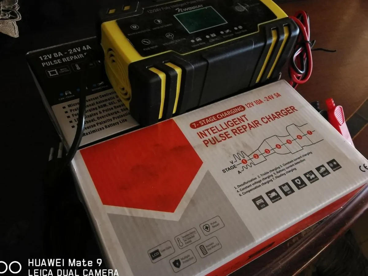 CARGADOR BATERIA INTELIGENTE 12/24v10AMP