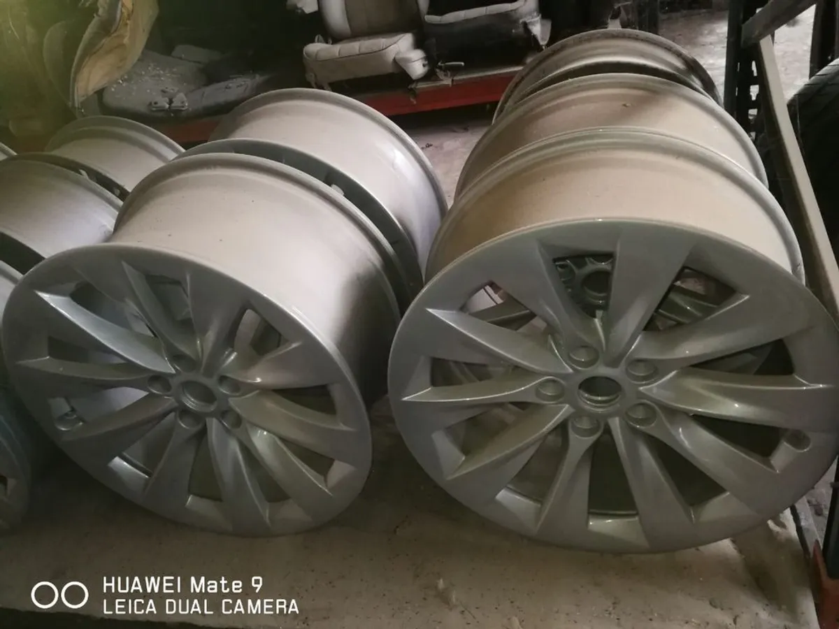 LLANTAS DE ALUMINIO TESLA Mod. TURBINE ORIGINALES