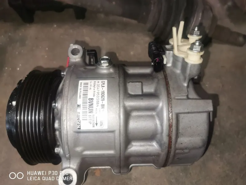 COMPRESOR Aire/Acond.RANGE ROVER 3.0TDv6 2.014