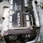 MOTOR VOLVO V40 2.0T 160cv. 4 cil. Año 2.000 1