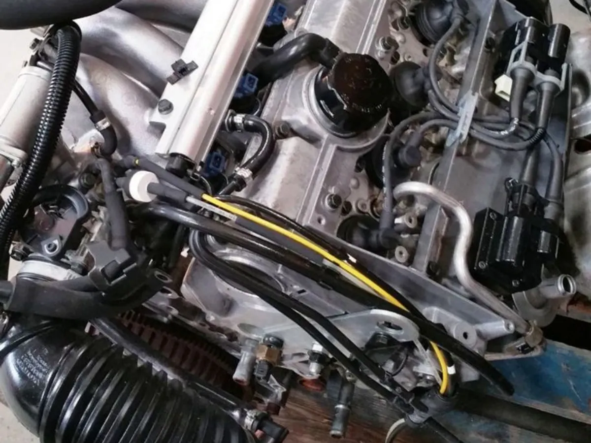 MOTOR VOLVO V40 2.0T 160cv. 4 cil. Año 2.000