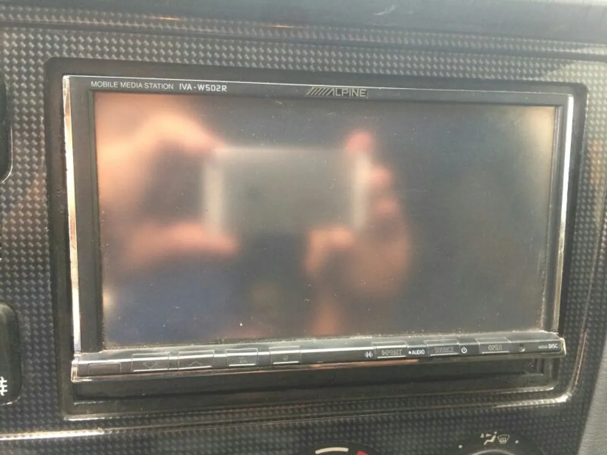 Pantalla ALPINE IVA-W502R TÁCTIL 7" DVD GPS CAMARA