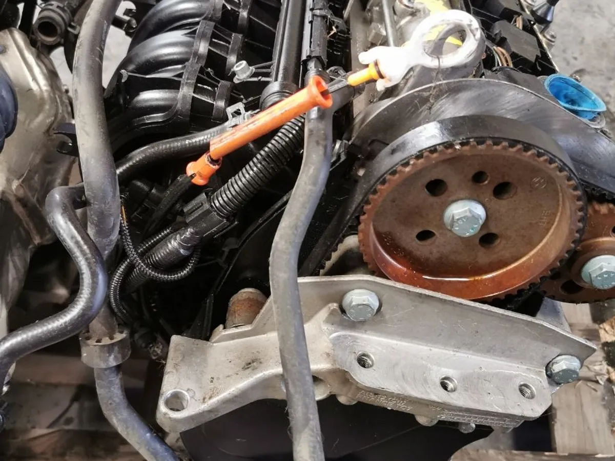 Audi A2 (8Z0) 1.4 16Valvulas..75Cv. Año 2.002.