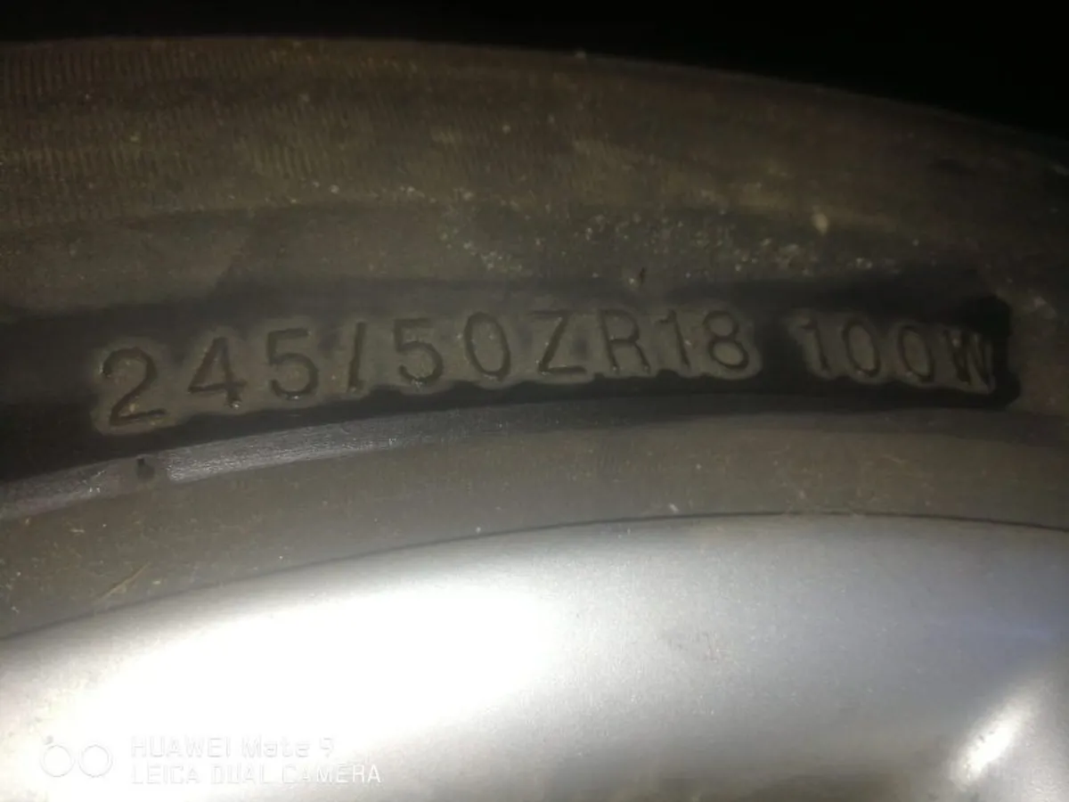 LLANTAS BMW 18x8 BBS STYLE 245/50ZR18 100W