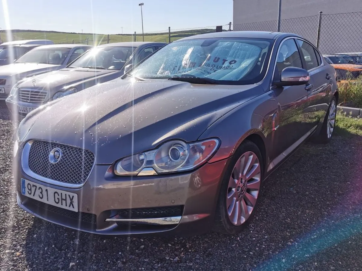 JAGUAR (X250) XF 2.7TD Exclusive Premium
