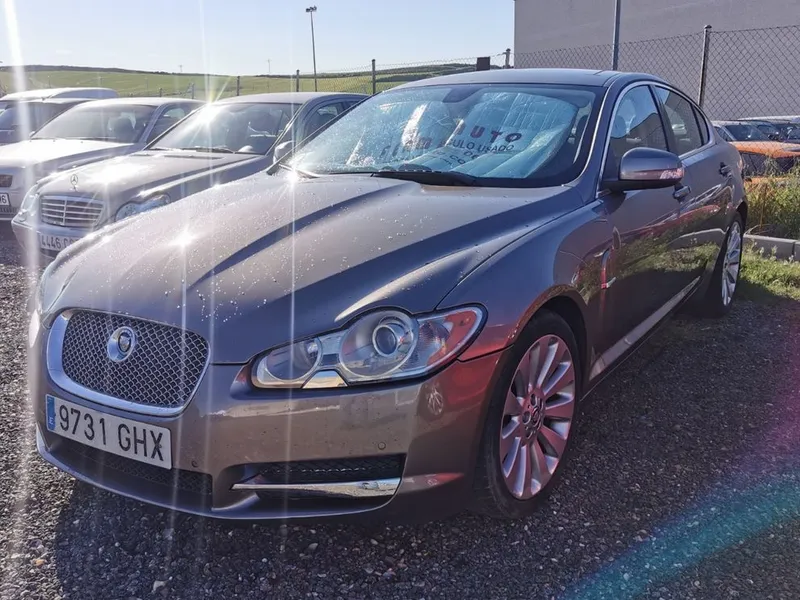 JAGUAR (X250) XF 2.7TD Exclusive Premium