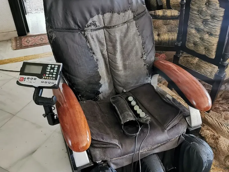 SILLON DE MASAJE SELOUX ROYALE CON PIEDRAS JADE