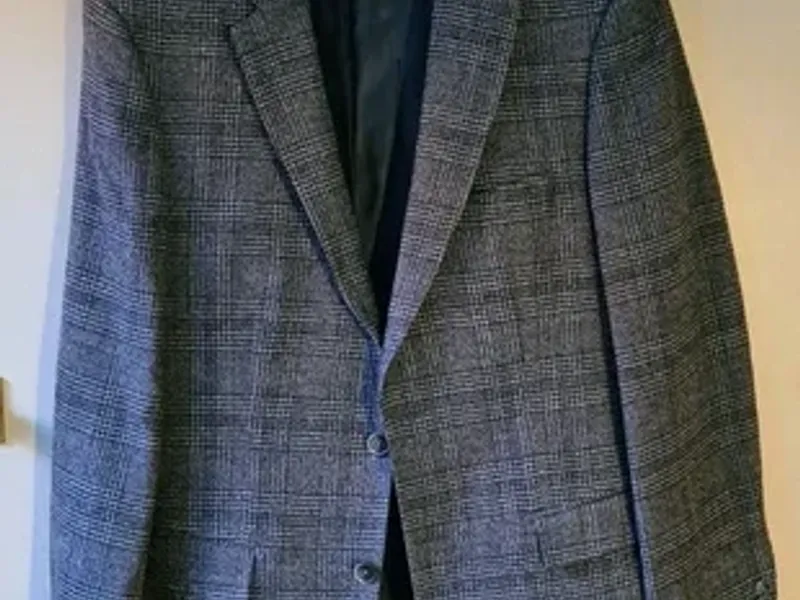 Hugo Boss grey blazer